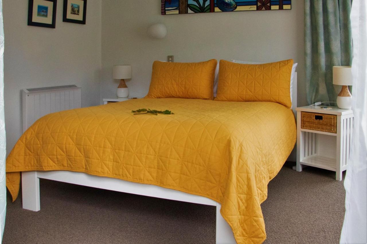 Luxury Stay, Alpaca Farm Paraparaumu Exterior foto
