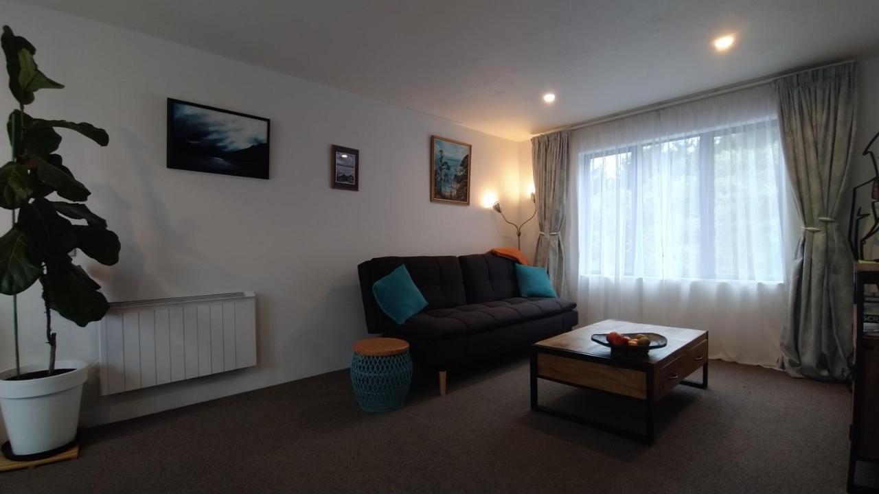 Luxury Stay, Alpaca Farm Paraparaumu Exterior foto